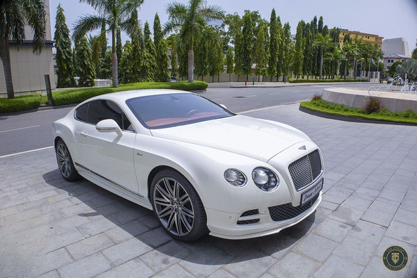 Bentley Continental GT Speed angle 7